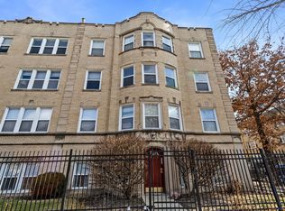 6303 N Claremont Ave APT 2, Chicago, IL 60659