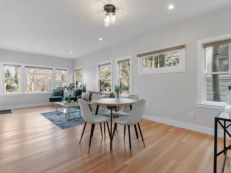 1720 U St #4 — Photo 8