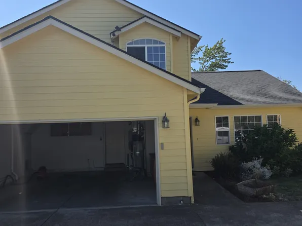 4206 Royal Ave, Eugene, OR 97402