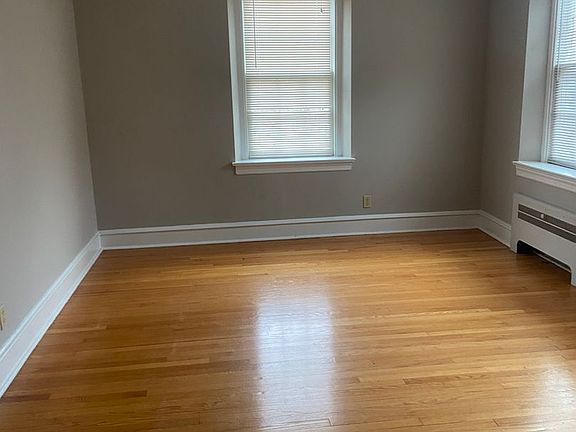 3rd image of 709 N Broom St APT 7