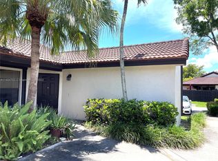 14975 SW 48th Ter #H-25, Miami, FL 33185