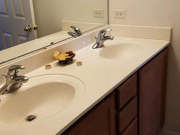 4th image of 926 Summit Creek Dr Unit 926
