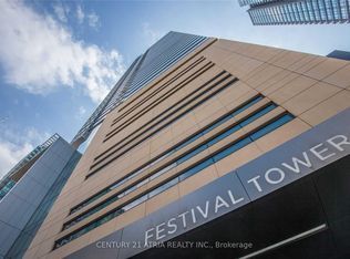 80 John St #2909, Toronto, ON M5V 3X4