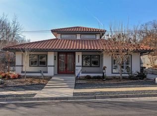 2105 W Morphy St, Fort Worth, TX 76110