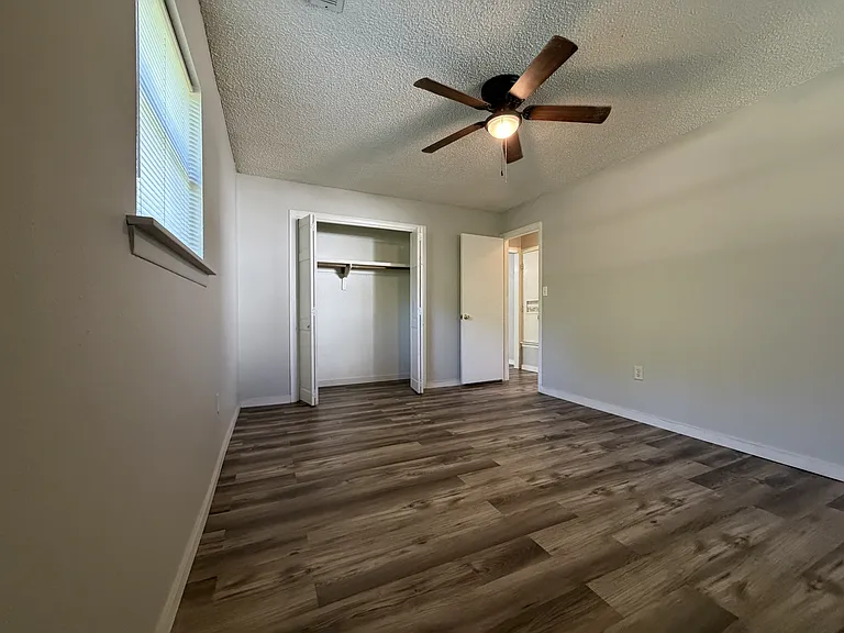 1309 S Washington Ave #4 — Photo 8