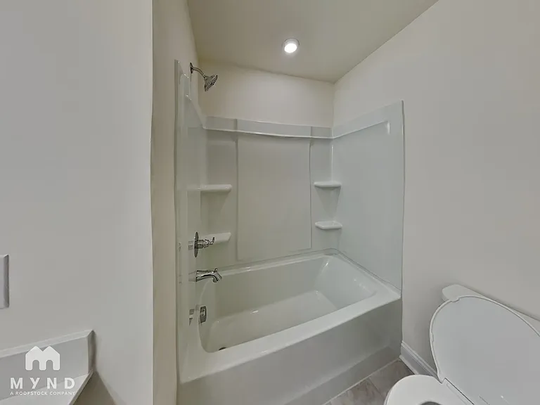 1546 Cedar Tree Dr — Photo 17