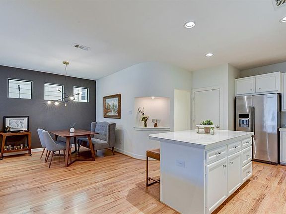 3rd image of 650 Westcross Street #76