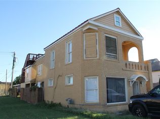 807 Broadway St, Galveston, TX 77550