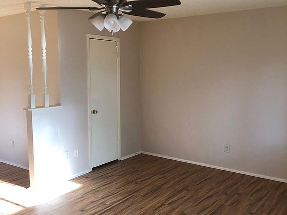 5th image of 903 Cheyenne Meadows Dr