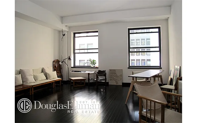 Rented by Douglas Elliman | media 27