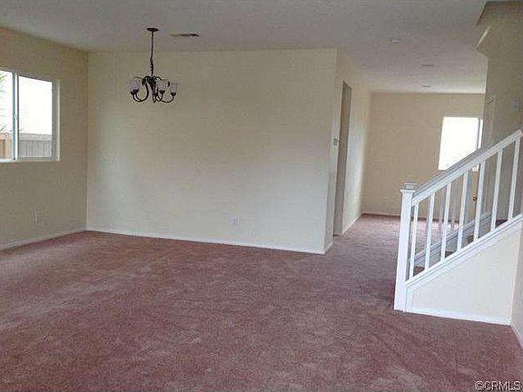 4th image of 25967 Hacienda Ct