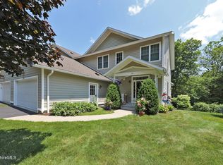 101 Alpine Trl, Pittsfield, MA 01201