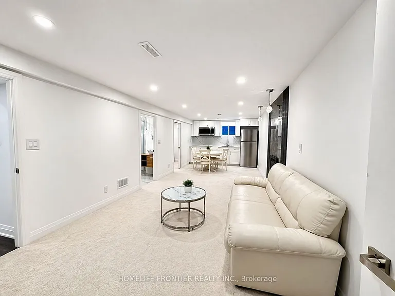 279 Shaw Blvd #BSMNT — Photo 4