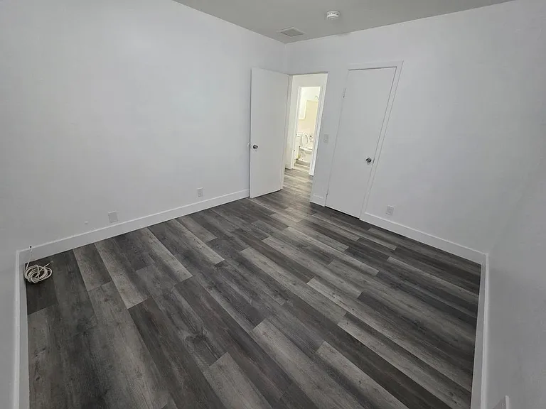 1021 Henrietta Ave #5 — Photo 7