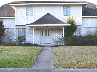 9863 Sageaspen Ln, Houston, TX 77089
