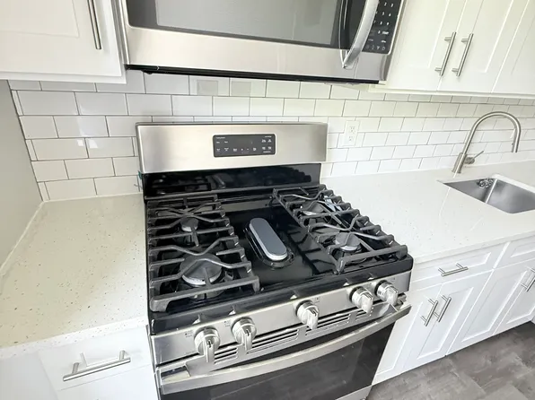 64 Baldwin Avenue image 67 of 69