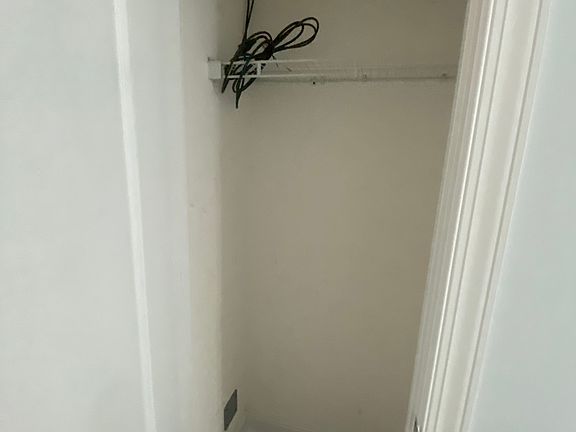 5th image of 112 Northbrook Dr