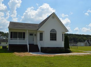 23315 Pear Tree Ln, North Dinwiddie, VA 23803