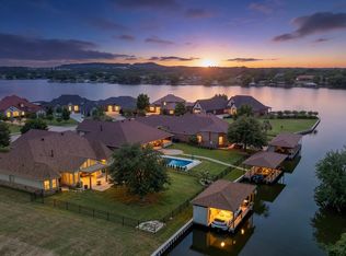 1011 Sunset Bay Ct, Granbury, TX 76048