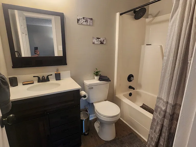 6470 Pittsfield Dr — Photo 3
