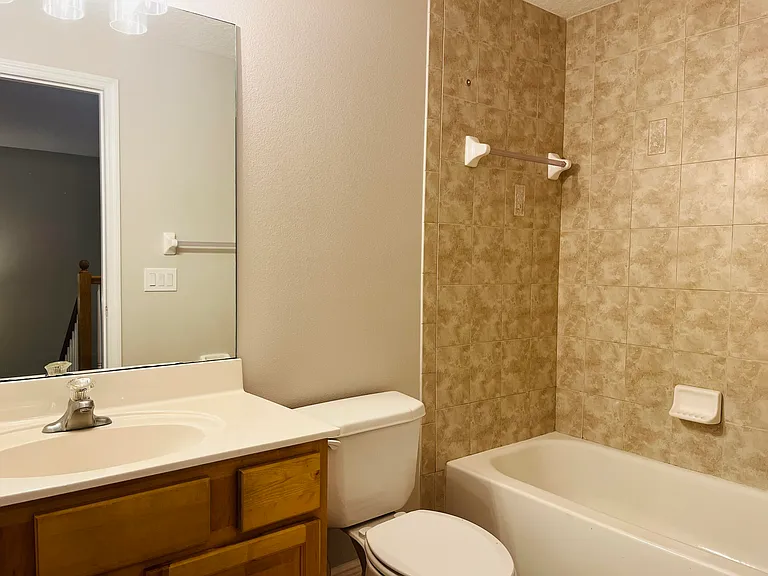 117 Anchorage Ave #6 — Photo 6