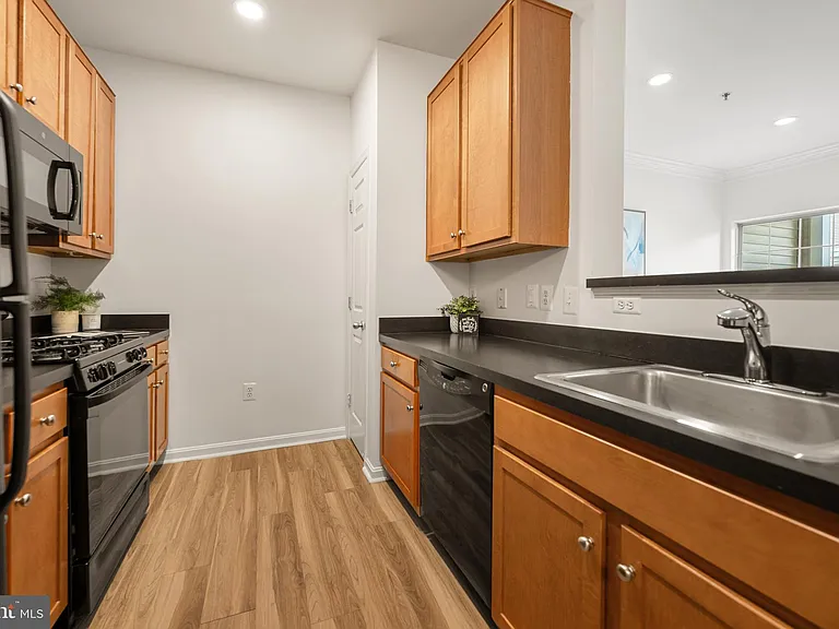 4862 Eisenhower Ave #273 — Photo 15