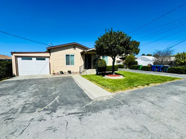 120 Buena Vista Dr, Freedom, CA 95019