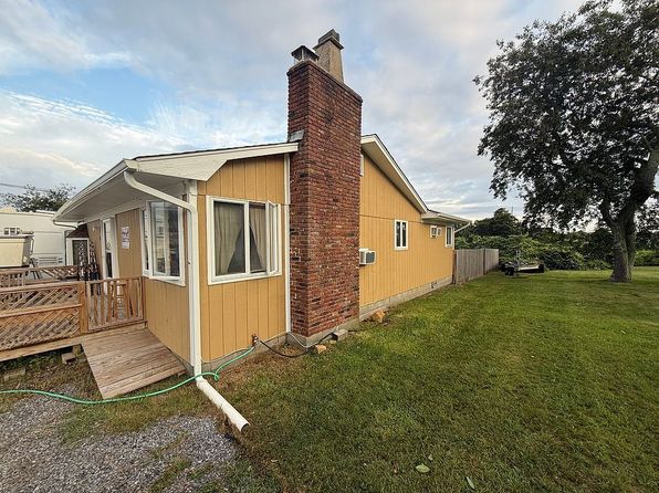 85 Benson Dr