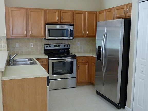 2nd image of 5030 Starblaze Dr