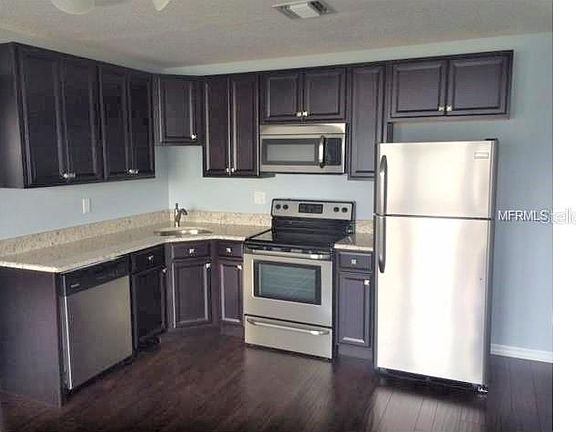 3rd image of 117 Celebration Blvd #B