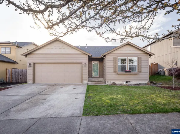 2670 Red Oak St NW, Albany, OR 97321