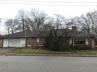 365 N 2nd St, Orleans, IN 47452
