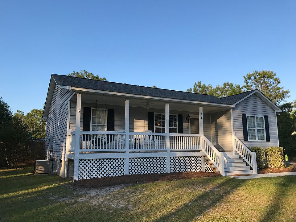 2nd image of 336 N Hill Dr
