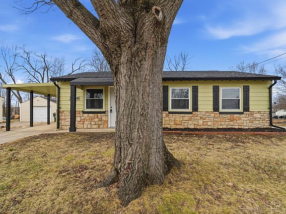 2nd image of 3484 Redskin Dr