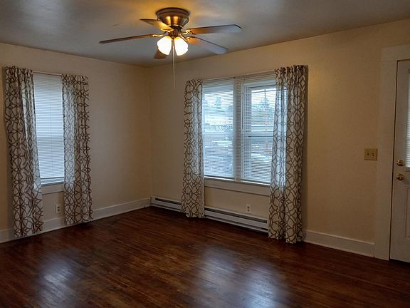 2nd image of 370 Calhoun St