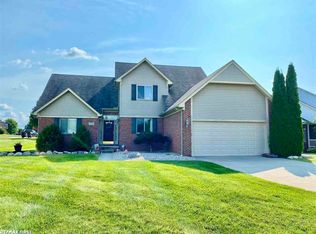 1340 Park Ridge Pointe, Grand Blanc, MI 48439