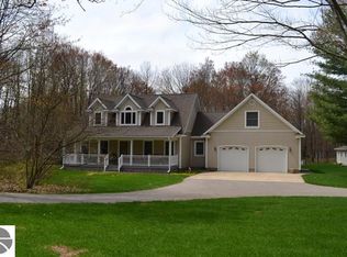 106 Cochrane Dr, Mc Bain, MI 49601