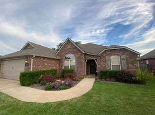 3005 SW Waterleaf Ave, Bentonville, AR 72712