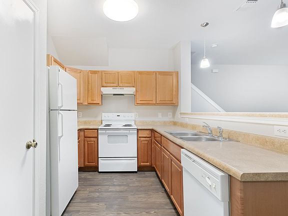 5th image of 7814 Kingsbury Wood #3