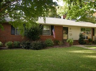 4550 Bradbury Dr, Charlotte, NC 28209