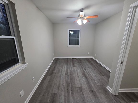 5th image of 112 Newton St