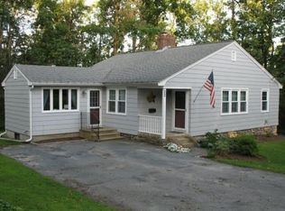22 Wendover Rd, Worcester, MA 01606