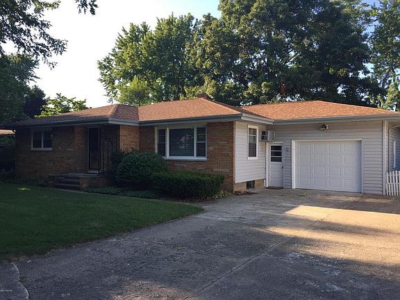 2nd image of 405 Kublick Dr
