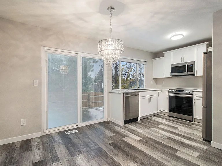 6094 S Kingston Cir — Photo 5