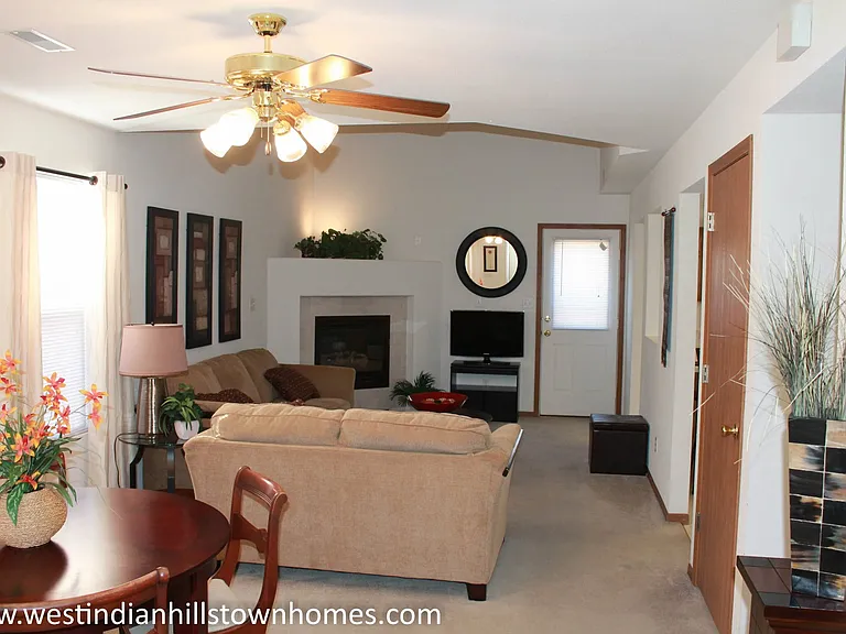 West Indian Hills Townhomes — Photo 45
