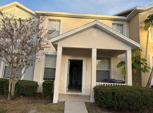 9832 Carlsdale Dr, Riverview, FL 33578