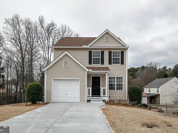 2147 Luna Ln, Gainesville, GA 30504