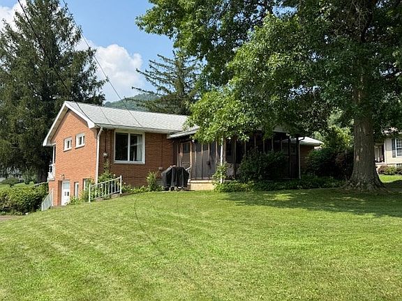 4th image of 147 Fairview Dr