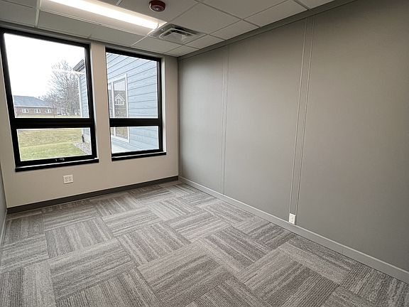 3rd image of 2280 S 11th St Suite 219