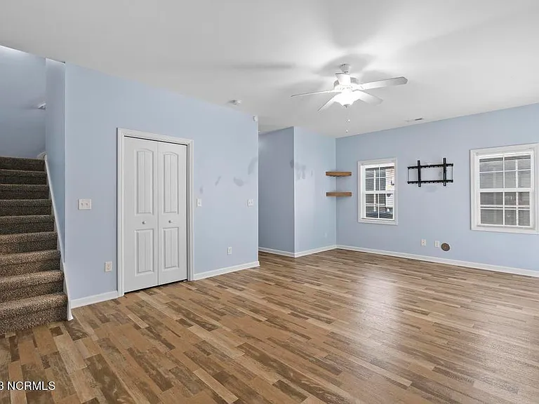 123 James Ave #A — Photo 4
